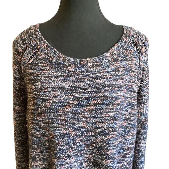 Maternity - Thyme Sweater - Size Lg - Picture 2 of 8